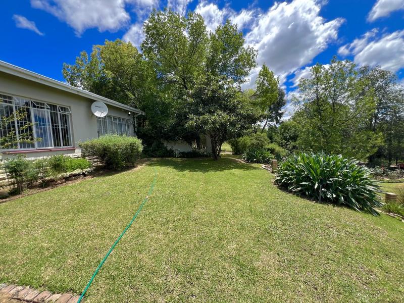 4 Bedroom Property for Sale in Lindley Free State